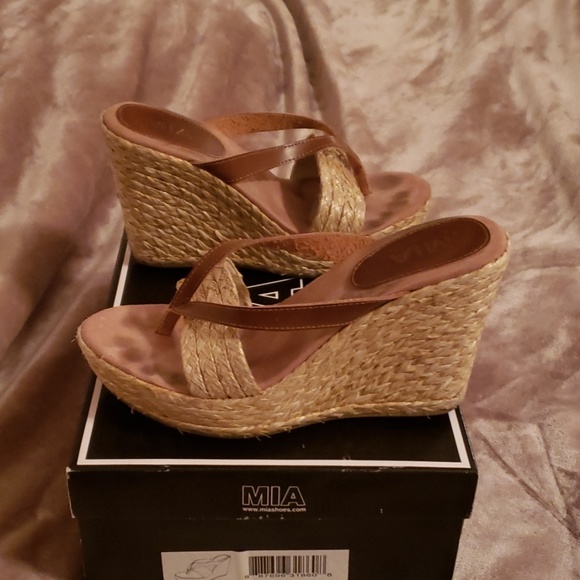 Cute chunky platform sandals - Picture 5 of 6